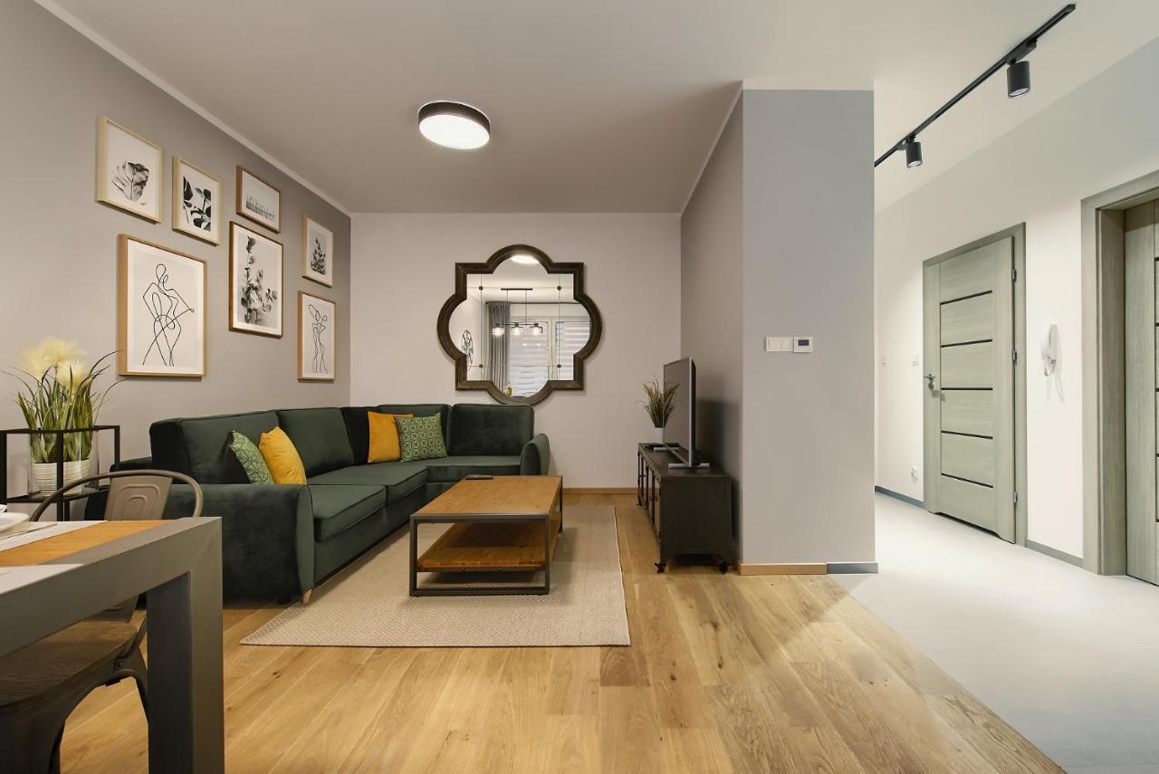 Zentrum II Apartament Parking By Impero Poznan Dış mekan fotoğraf